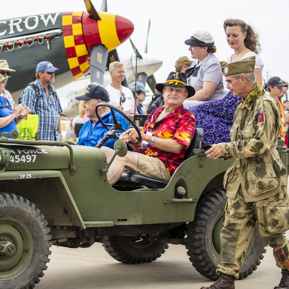 Salute To Veterans Featuring Dick Rutan and Brig Gen Charles Boyd | EAA ...